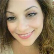 Licenciada en Filología Hispánica y el First in English. Preparadora de exámenes oficiales. Practica hablando